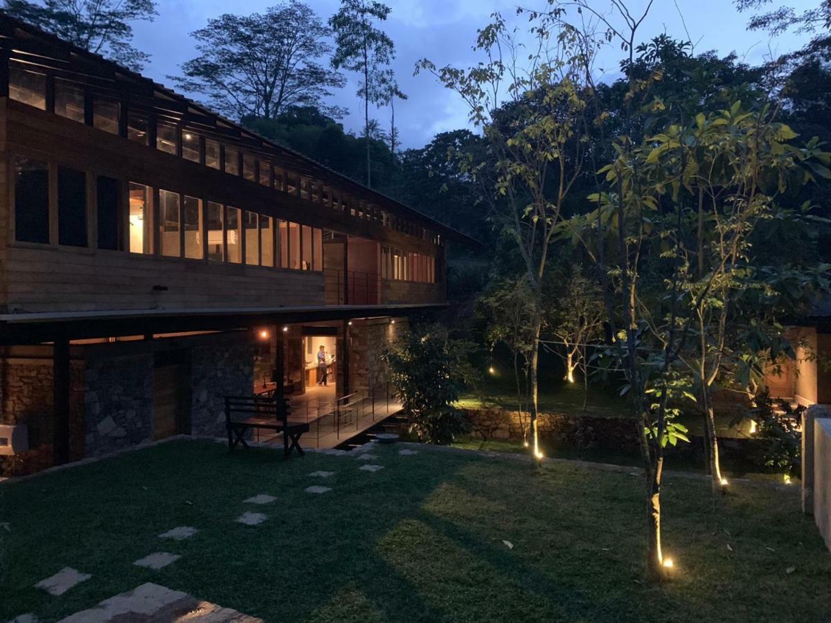 Sati Villa Kandy Sri Lanka ภายนอก รูปภาพ