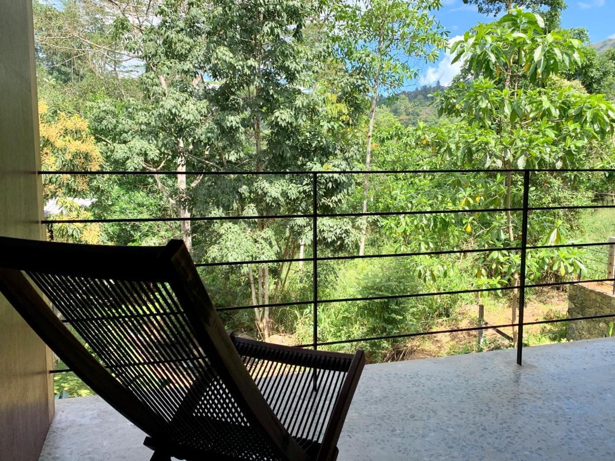 Sati Villa Kandy Sri Lanka ภายนอก รูปภาพ